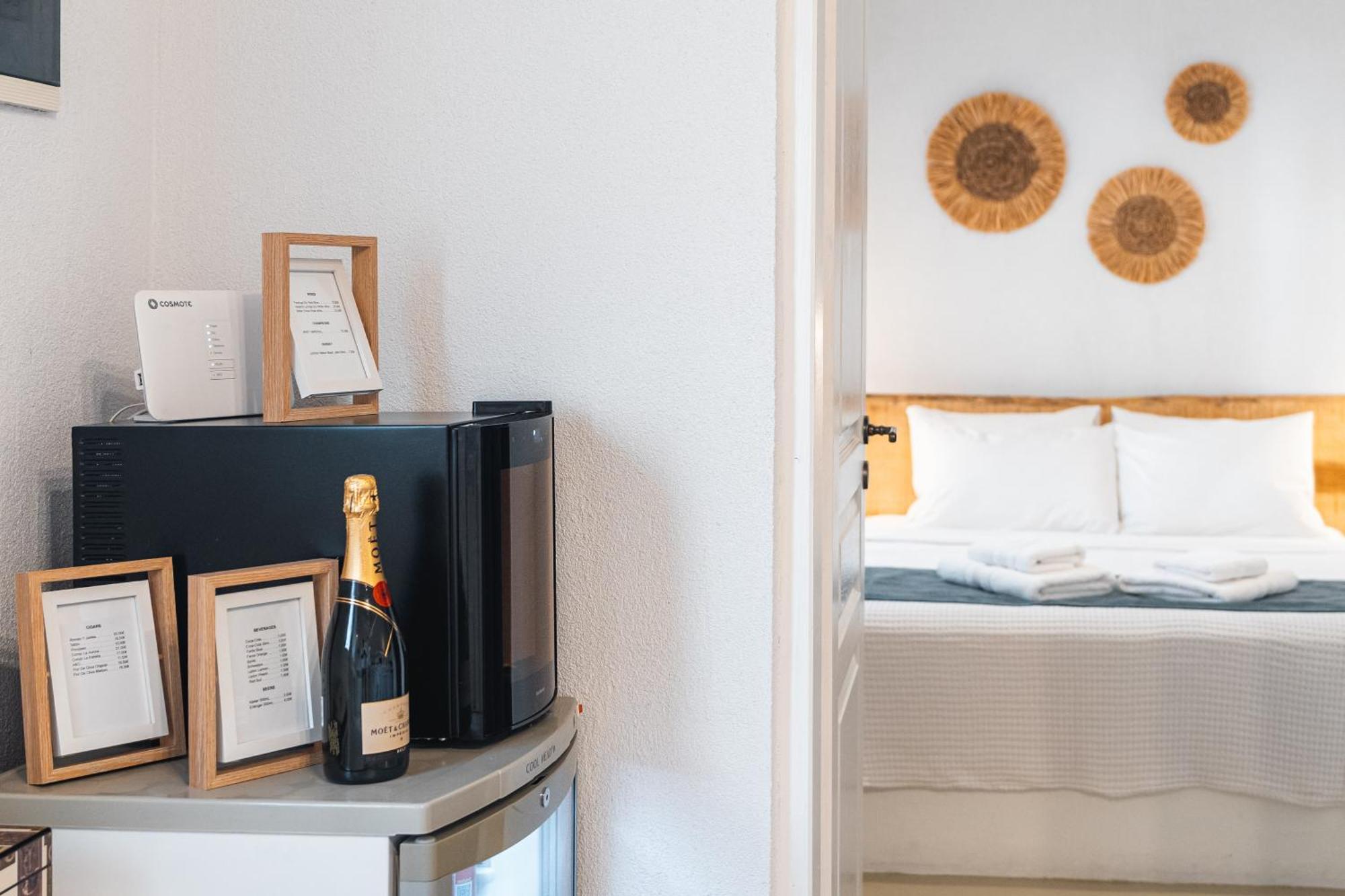 Cycladic Aretinni Apartment Chora (Ios)